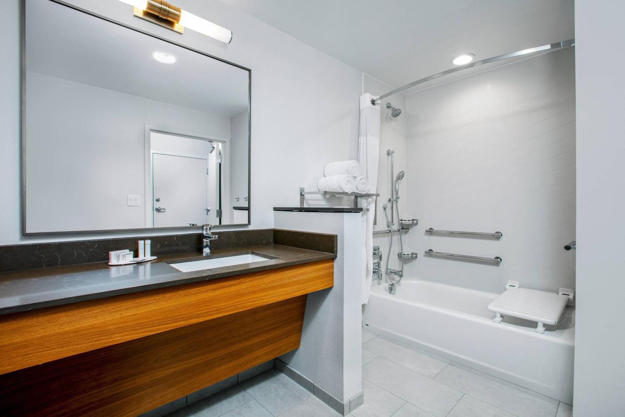 Fairfield By Marriott Inn & Suites Harrisburg West/מכניקסבורג מראה חיצוני תמונה